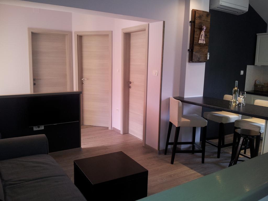 Apartment Diminic Melin Cres Extérieur photo