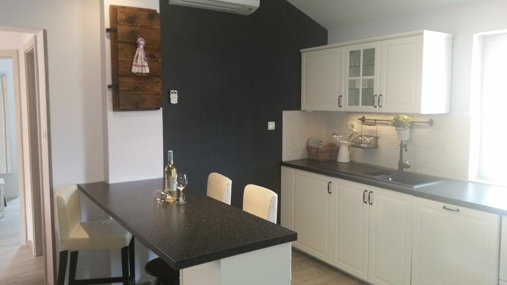 Apartment Diminic Melin Cres Extérieur photo
